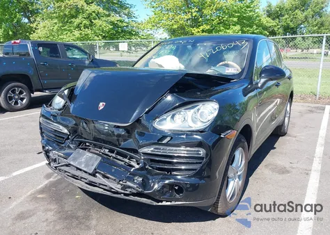2012 Porsche Cayenne из США, поврежденный, VIN WP1AA2A28CLA04618